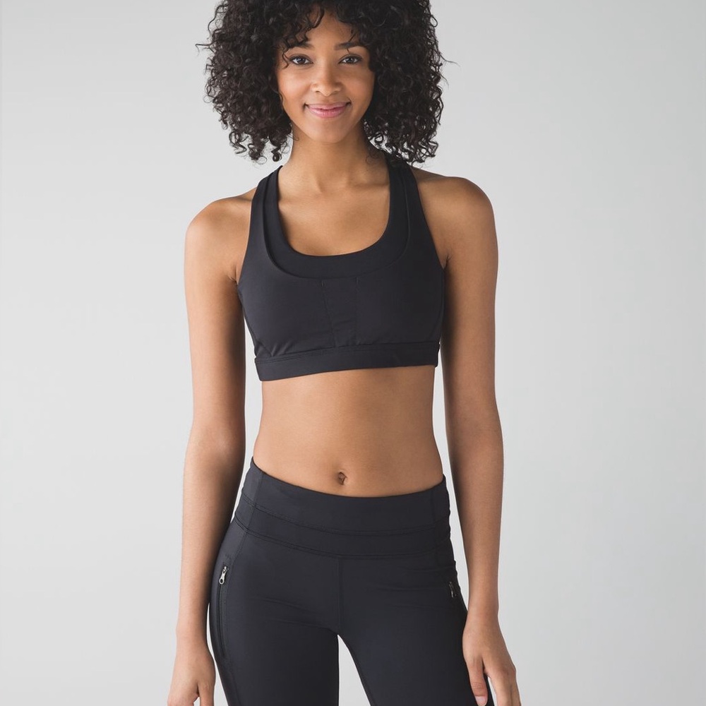 Lululemon Run: Stuff Your Bra III - Size 2 Black